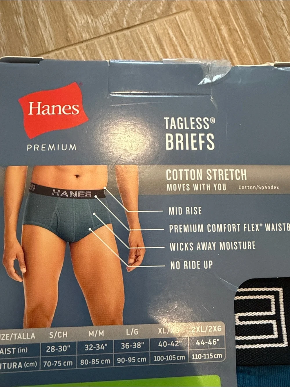 Hanes Men's Stretch Tagless Briefs - 6 Pack NIB Size S